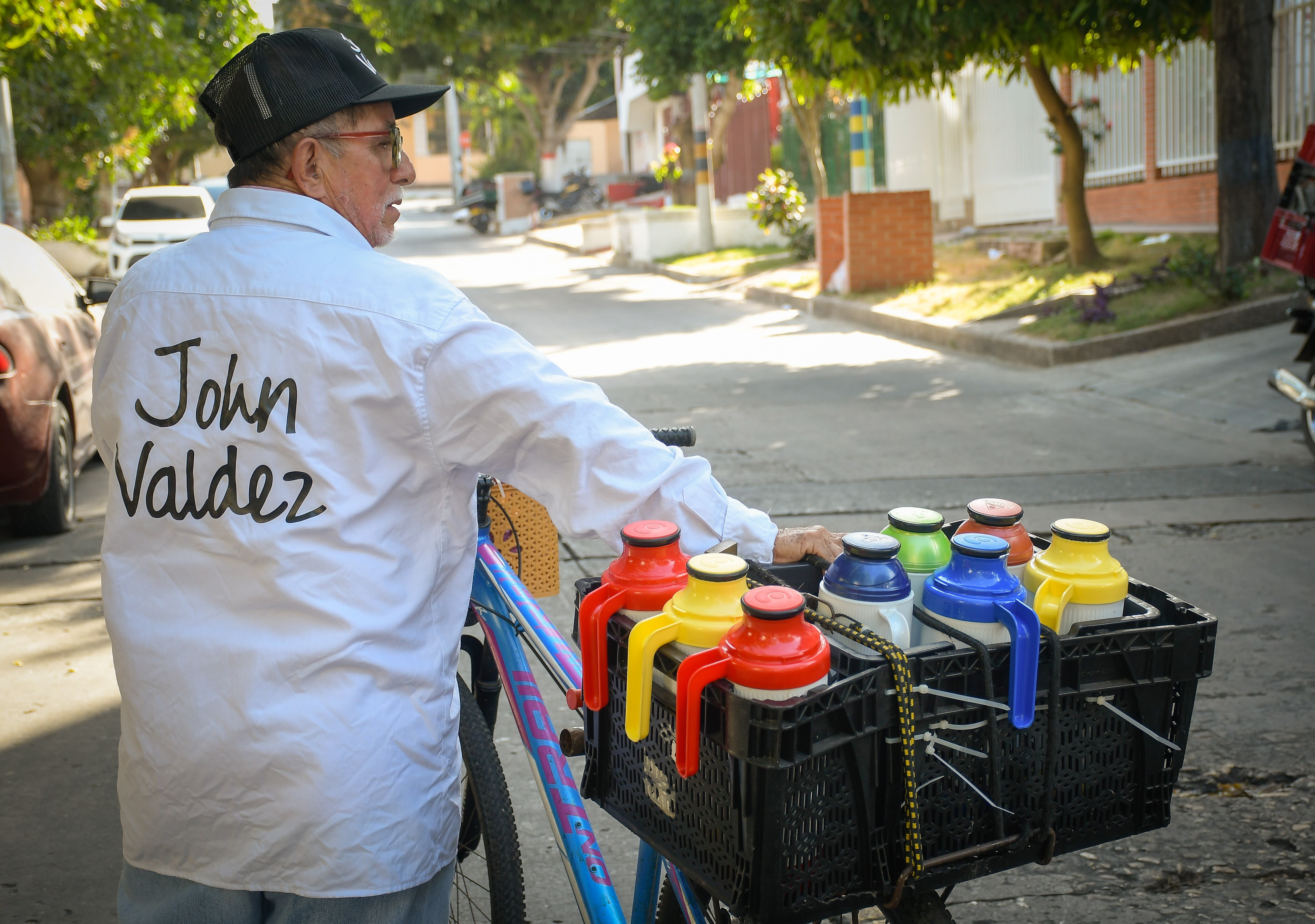 John Valdez: el vendedor que llegó al reconocimiento nacional