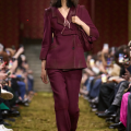 Borgoña: el color tendencia de otoño-invierno en 2026